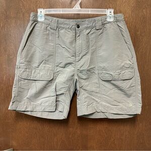 The North Face 100% nylon hiking shorts Men’s L khaki beige outdoors lightweight